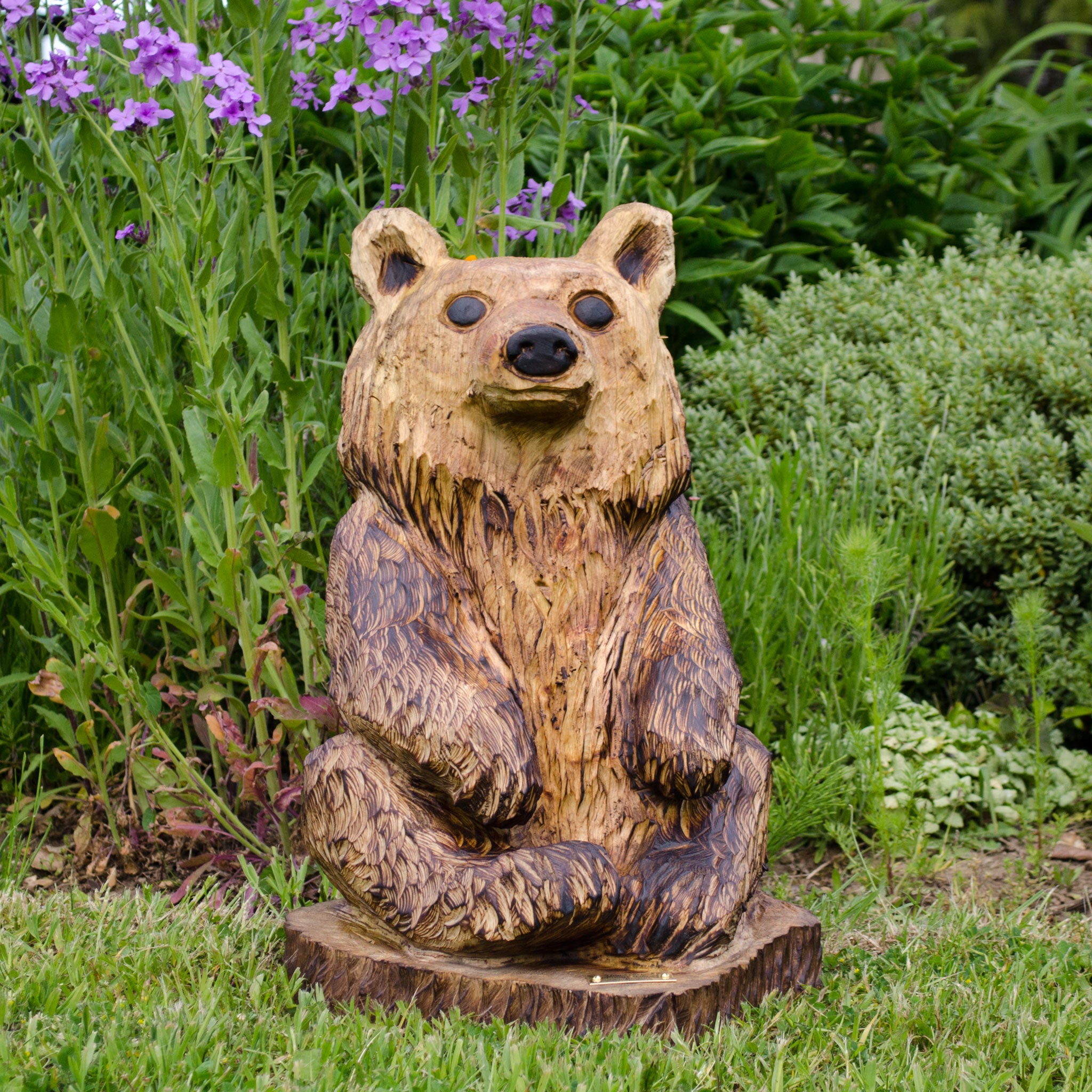 Bear Chainsaw Carving
